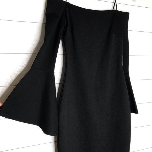 Lulus All She Wants Off-the-Shoulder Midi Dress S - Picture 3 of 7